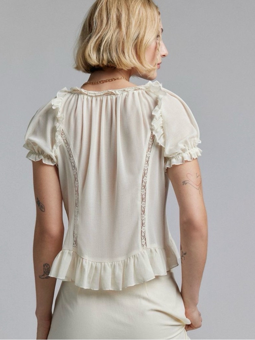 Urban outfitters Ivory Ruffle Tie-Front Women's Top - Picture 2 of 4